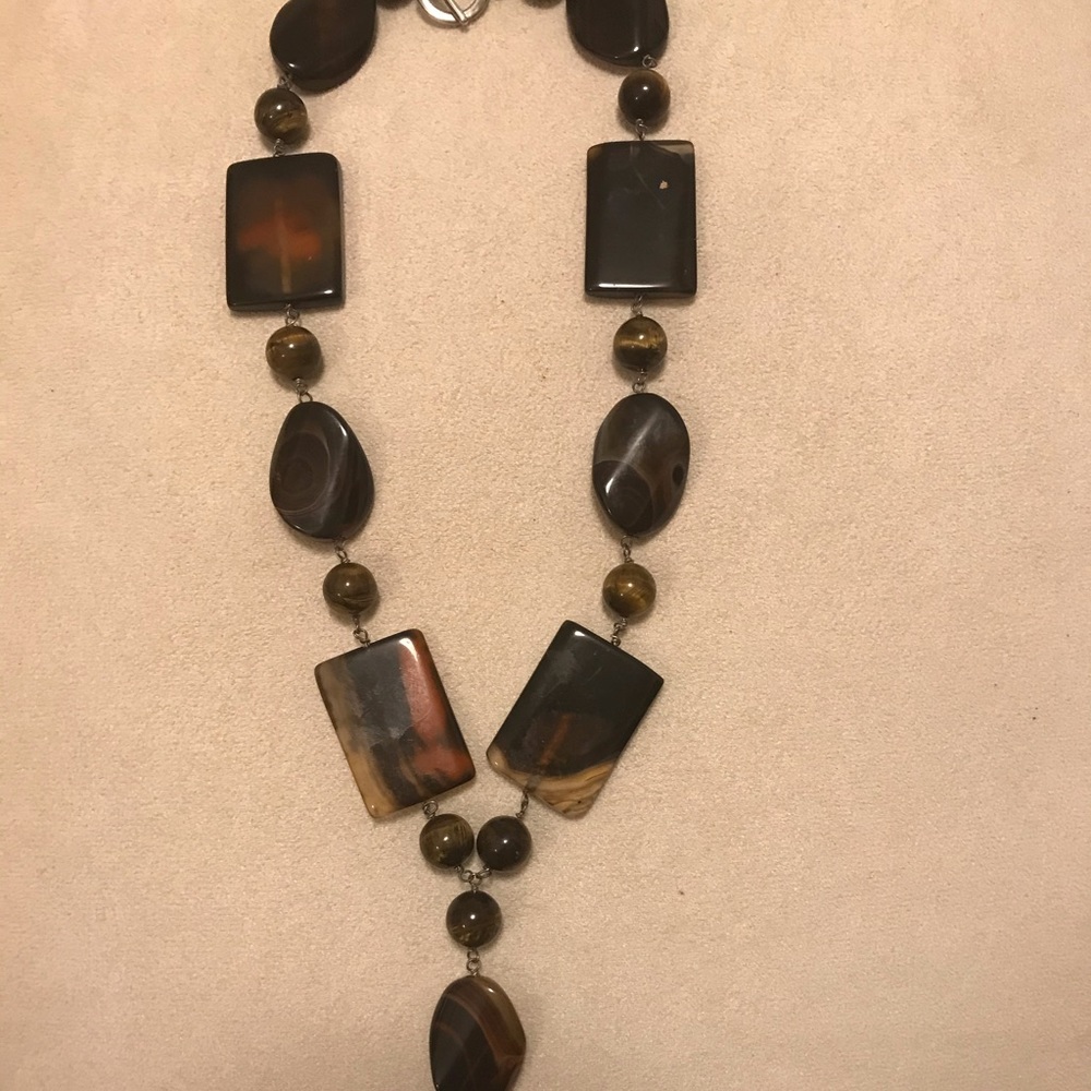 Tortoise/Black necklace with drop
